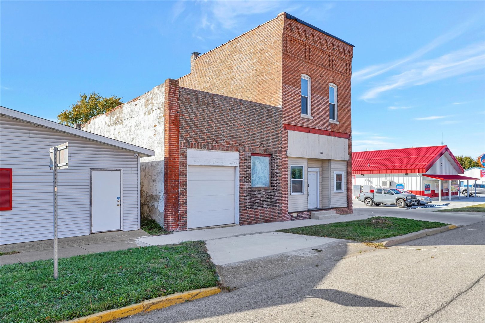 106 N Main Street, Homer, IL