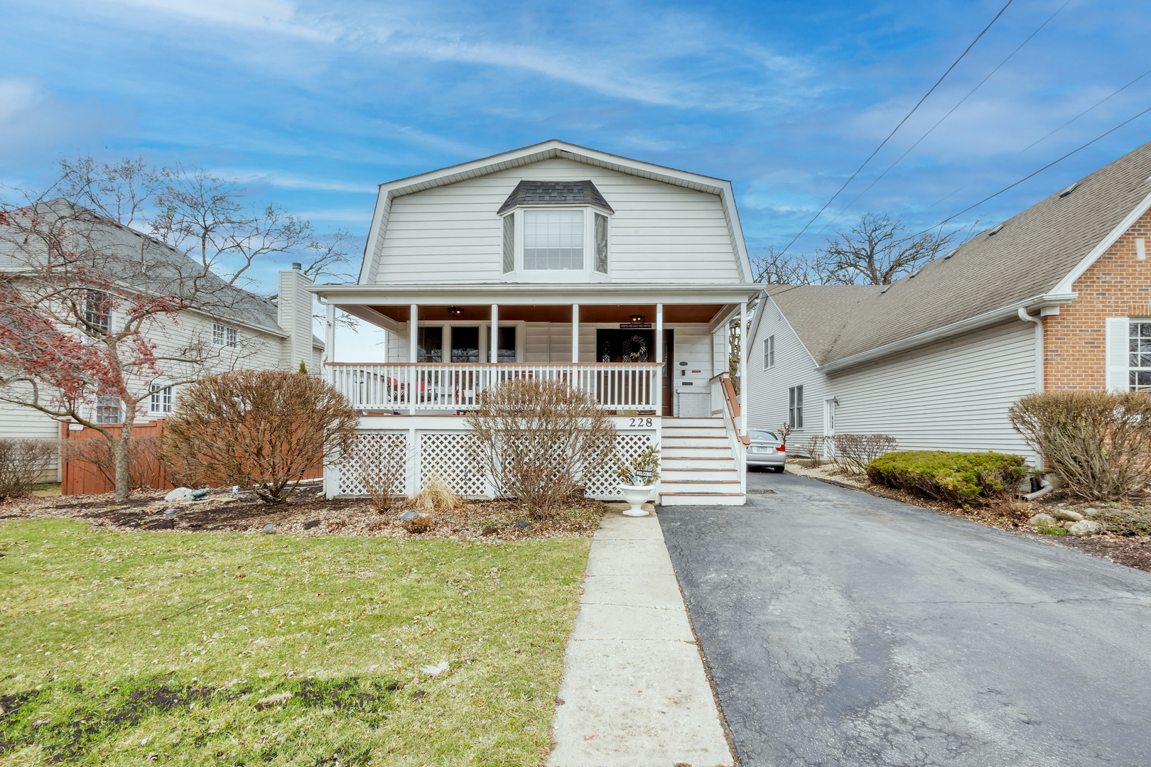 228 W Grove Street, Lombard, IL