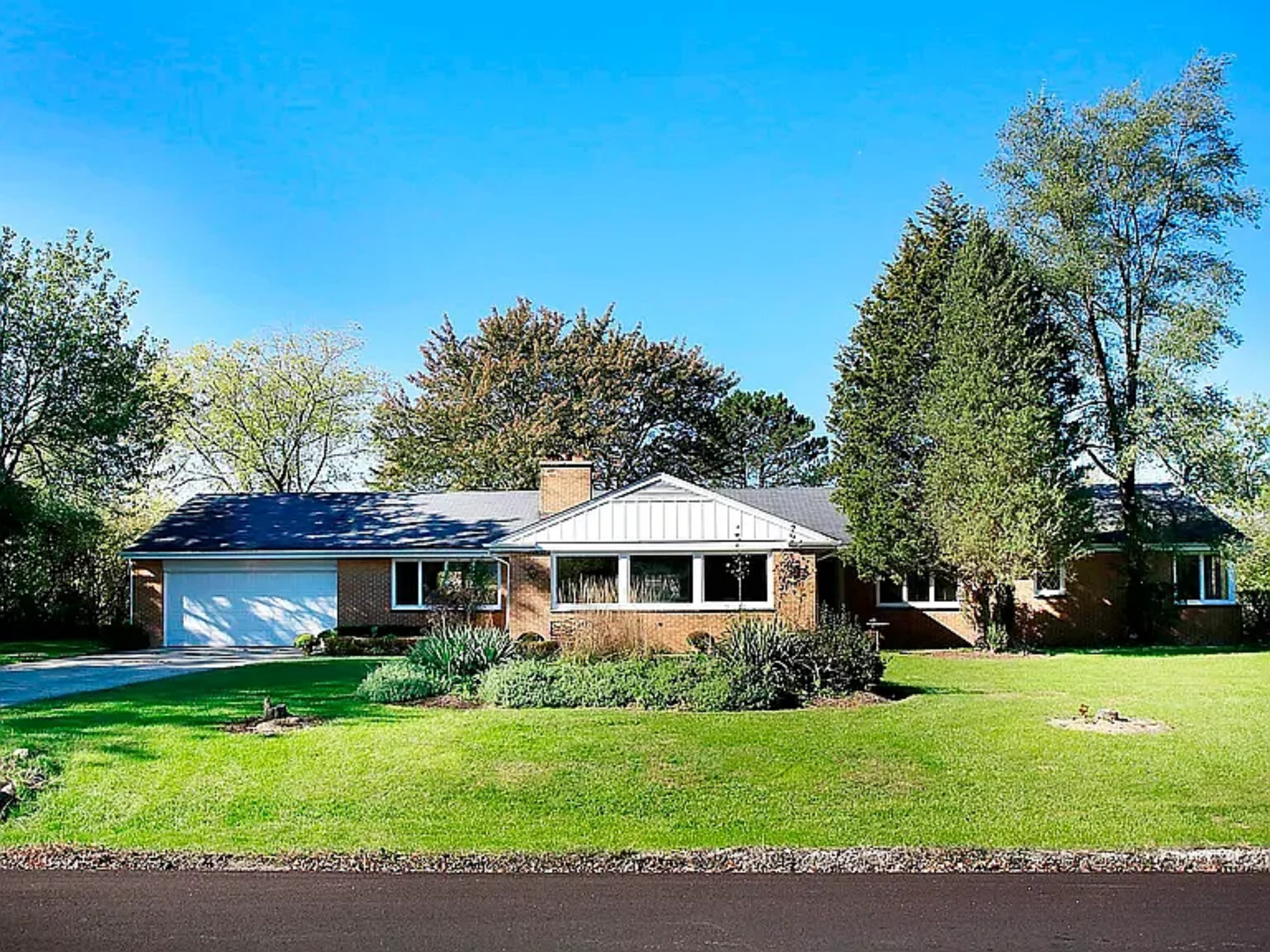 3336 Overland Pass, Northbrook, IL