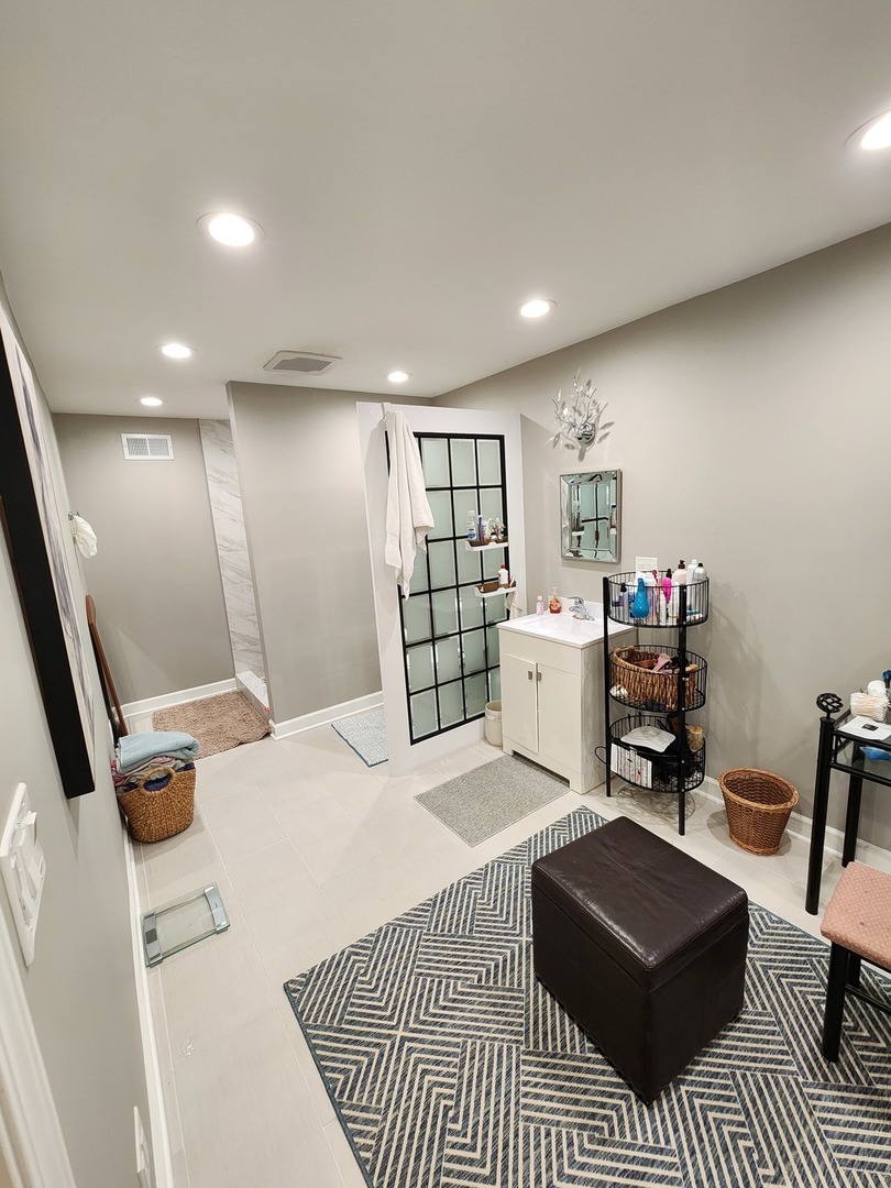 1504 marshland Way #BASMENT, Bull Valley, IL