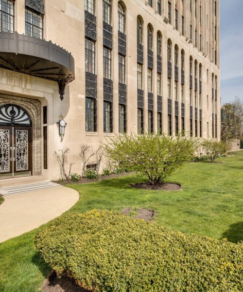 4950 S Chicago Beach Drive #4A, Chicago, IL