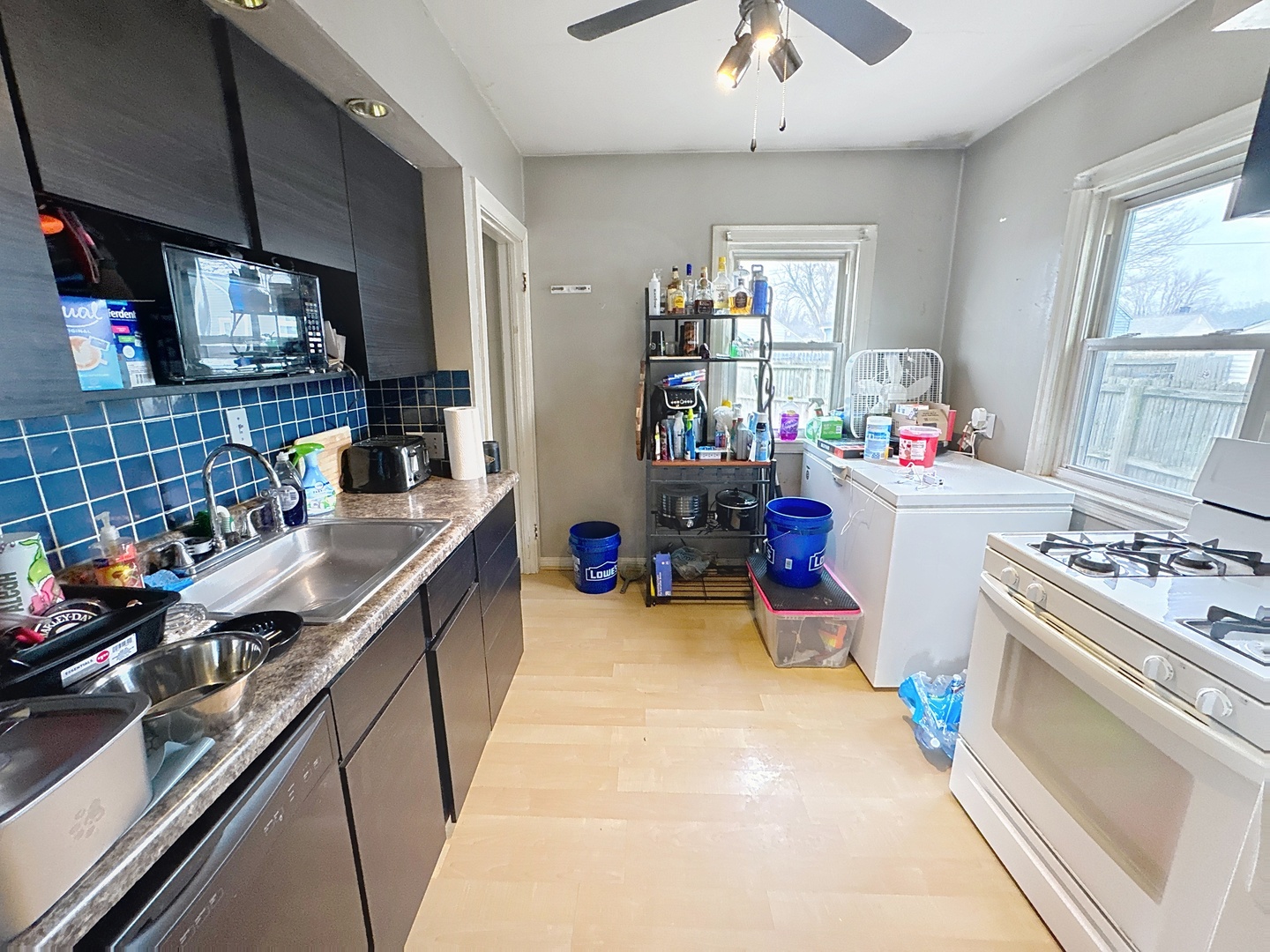 2437 33rd Avenue, Rock Island, IL