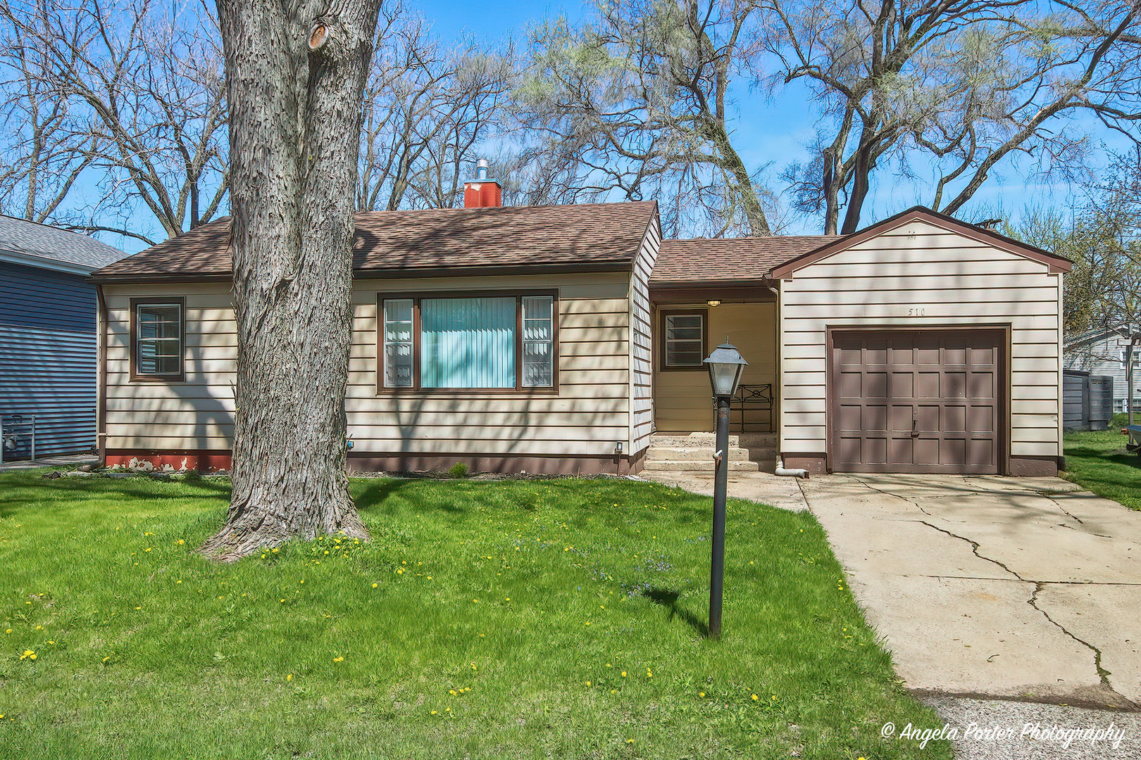 510 Sunrise Drive, McHenry, IL