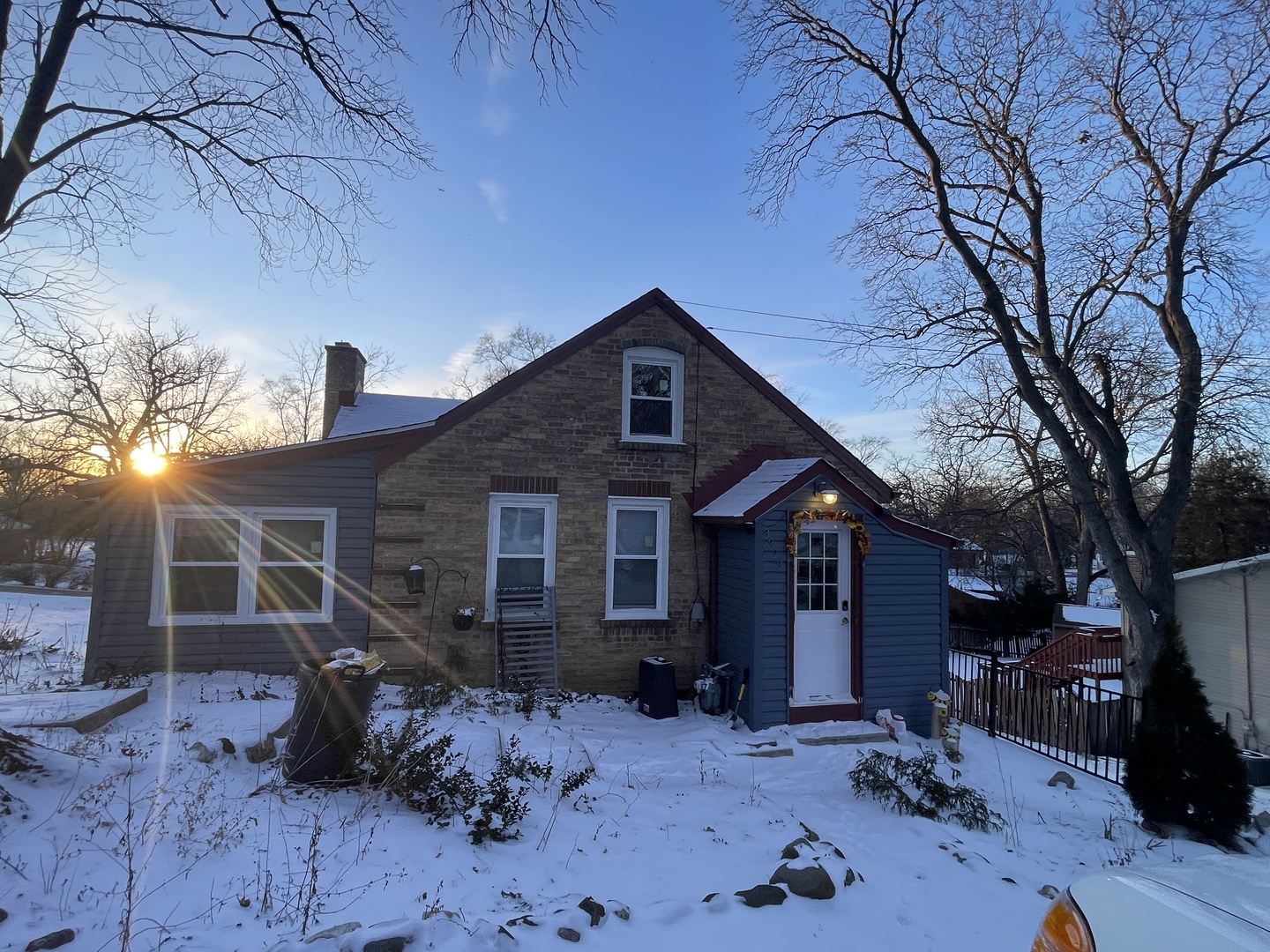 3323 Charles Court, Island Lake, IL