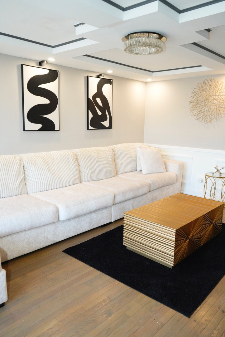 14008 S Saginaw Avenue, Burnham, IL