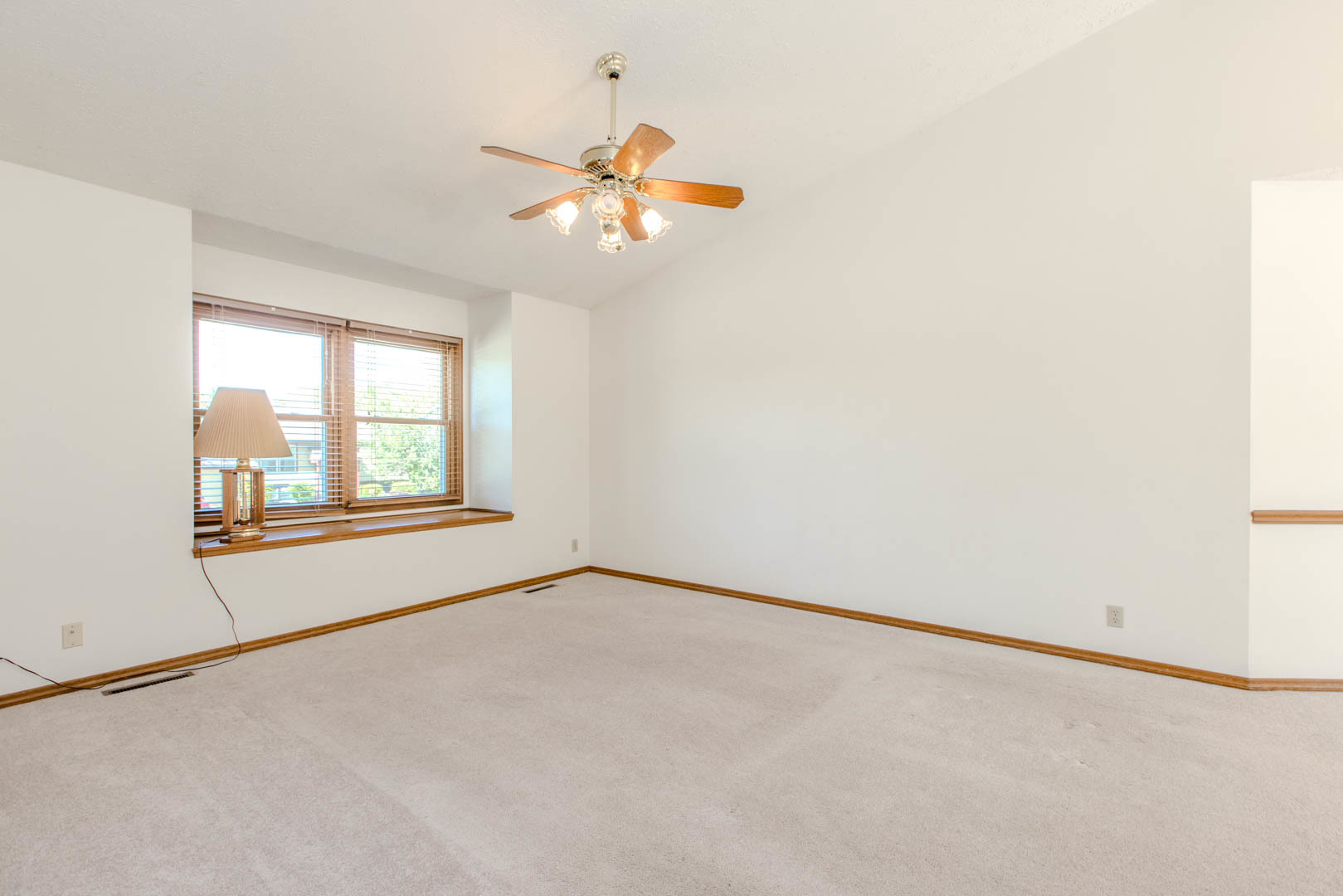 1307 WEST Avenue, Normal, IL