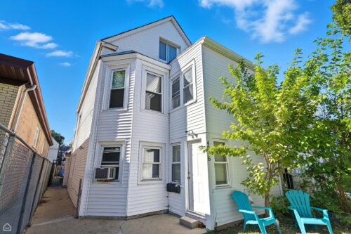 4026 N Kimball Avenue, Chicago, IL