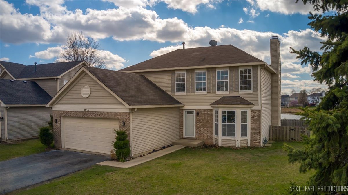 2645 Caliendo Circle, Montgomery, IL