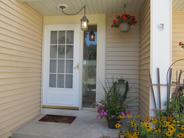 734 Colorado Court #734, Carol Stream, IL