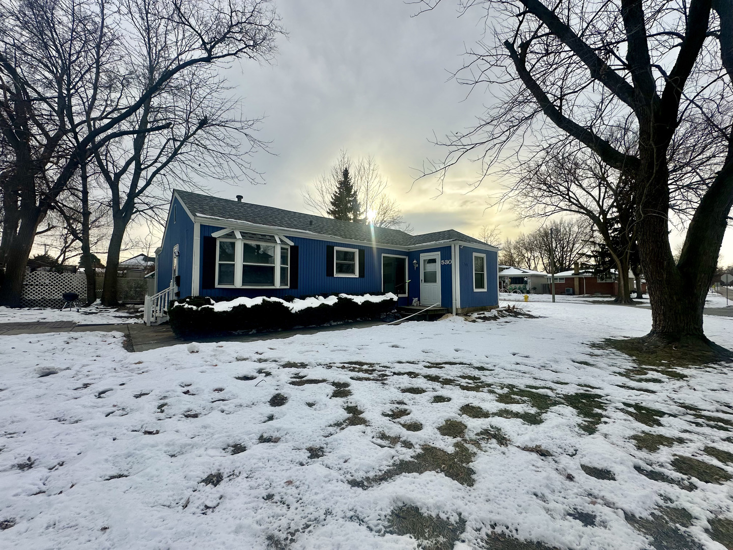 5301 S Catherine Avenue, Countryside, IL