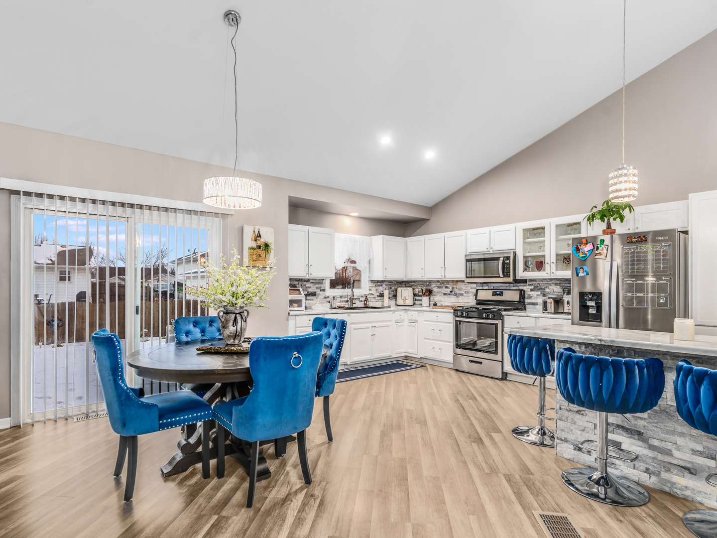 1811 Cumberland Drive, Plainfield, IL