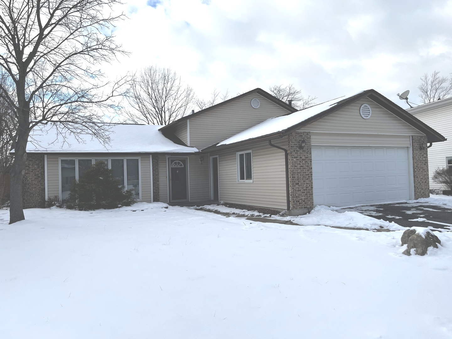 5249 Keith Drive, Richton Park, IL