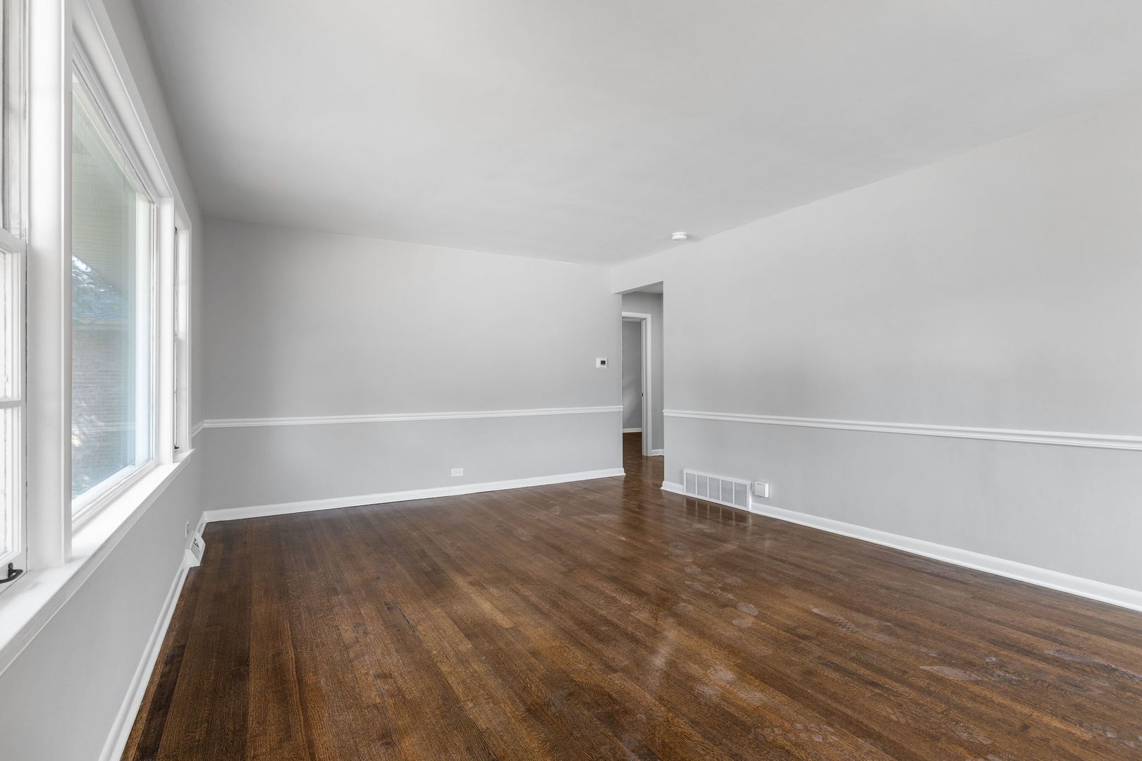 1006 E 163rd Street, South Holland, IL