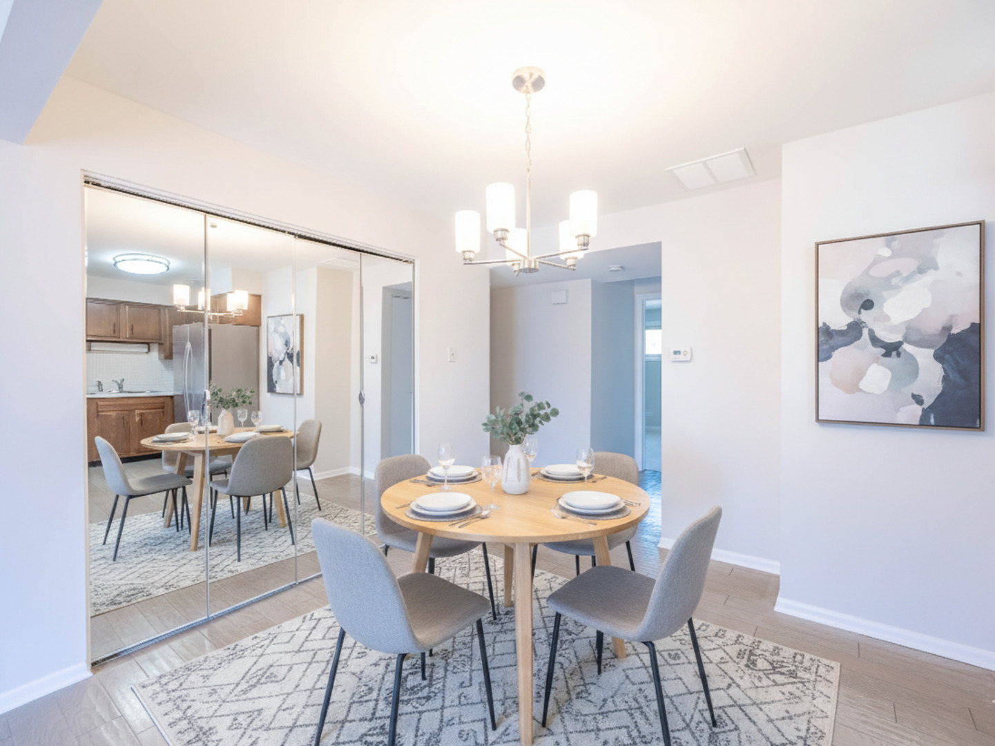 637 Carroll Parkway #203, Glenwood, IL