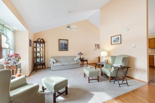 541 Blue Bonnet Lane, Woodstock, IL