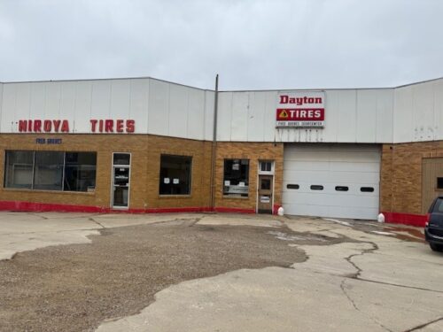 303 S Main Street, Bloomington, IL