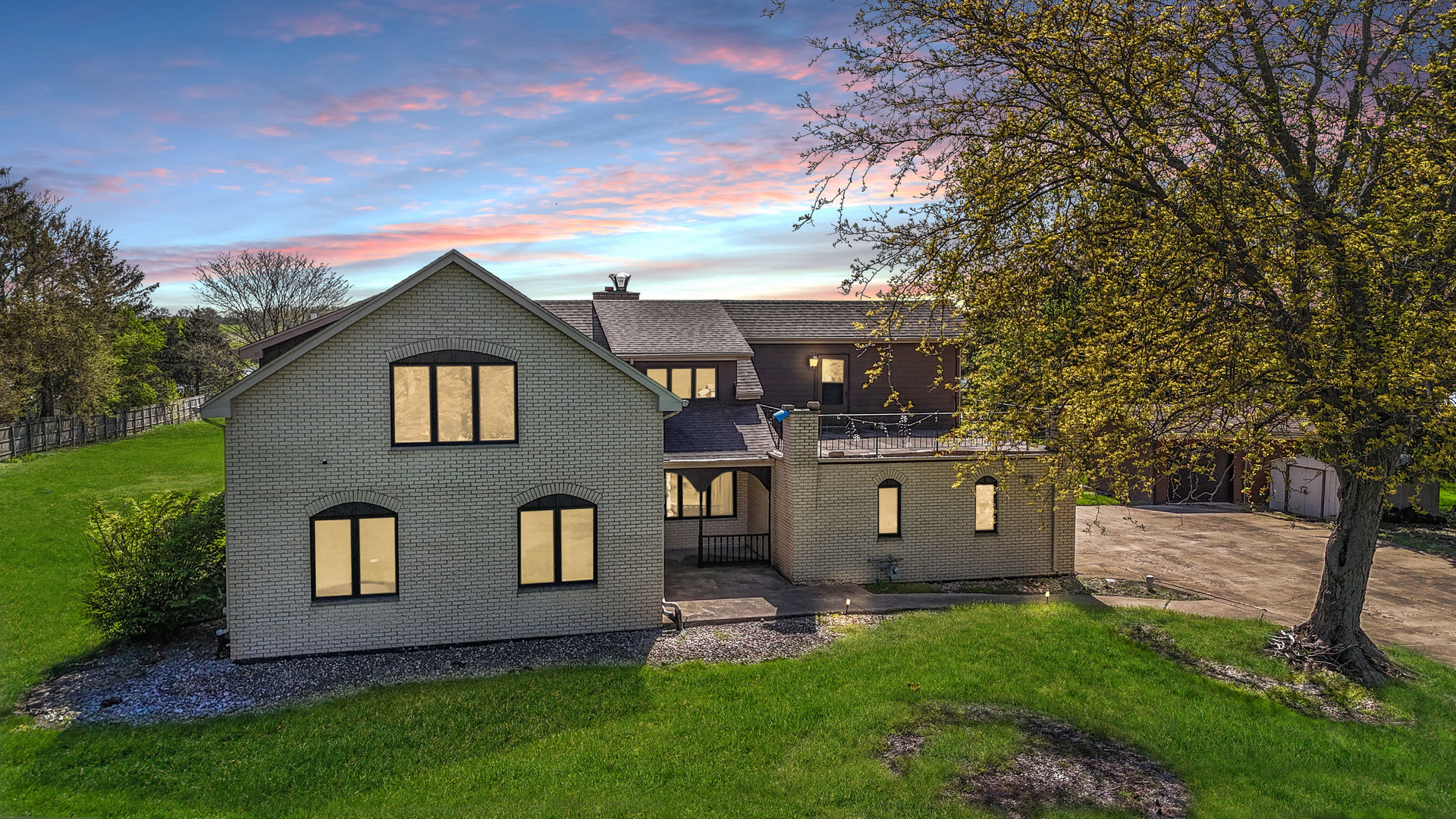 3321 E Reichert Drive, Crete, IL