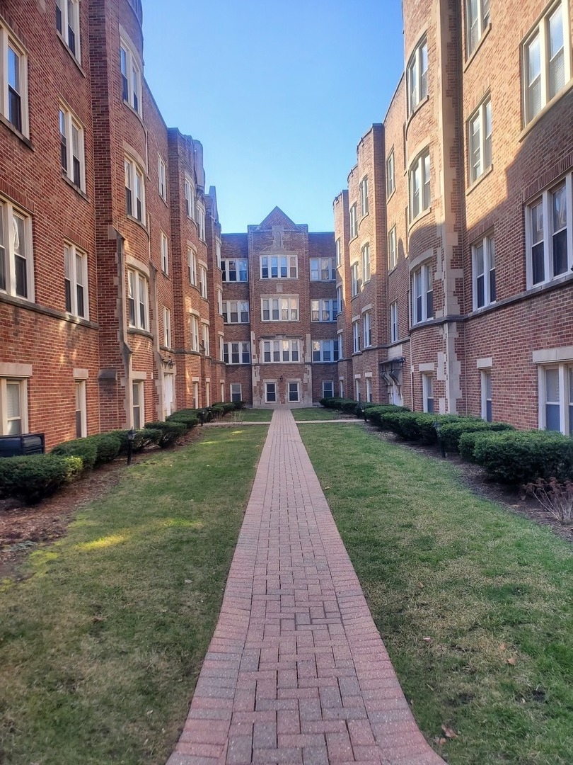 44 N Menard Avenue #B-2, Chicago, IL