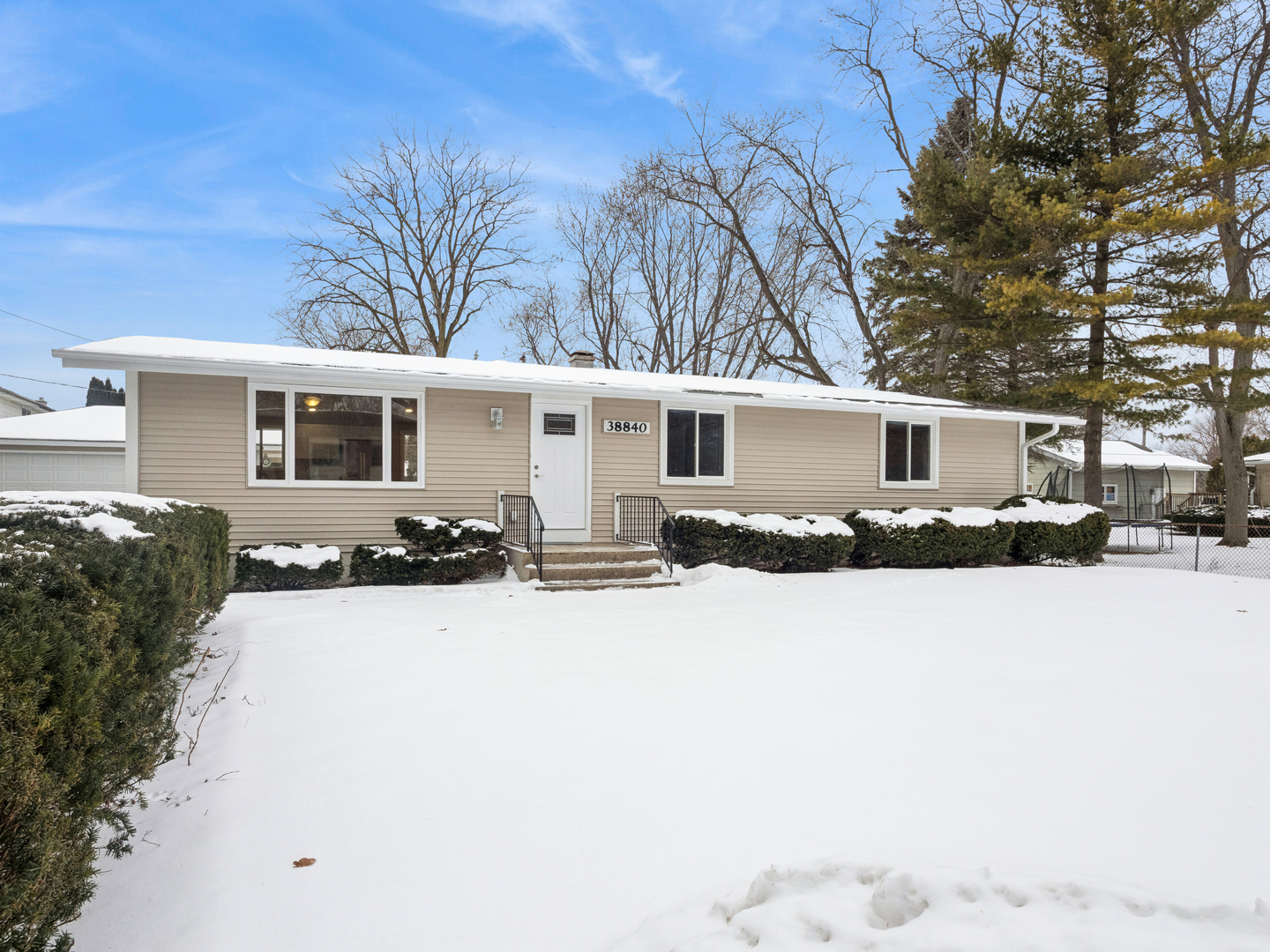38840 N Park Avenue, Beach Park, IL