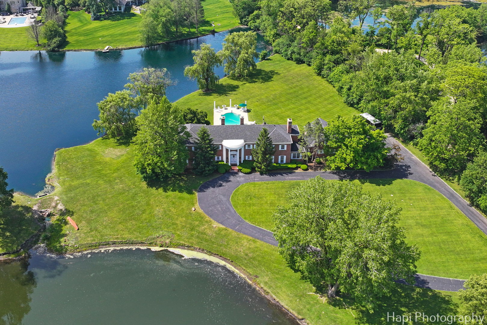 7 3 Lakes Road, Barrington Hills, IL
