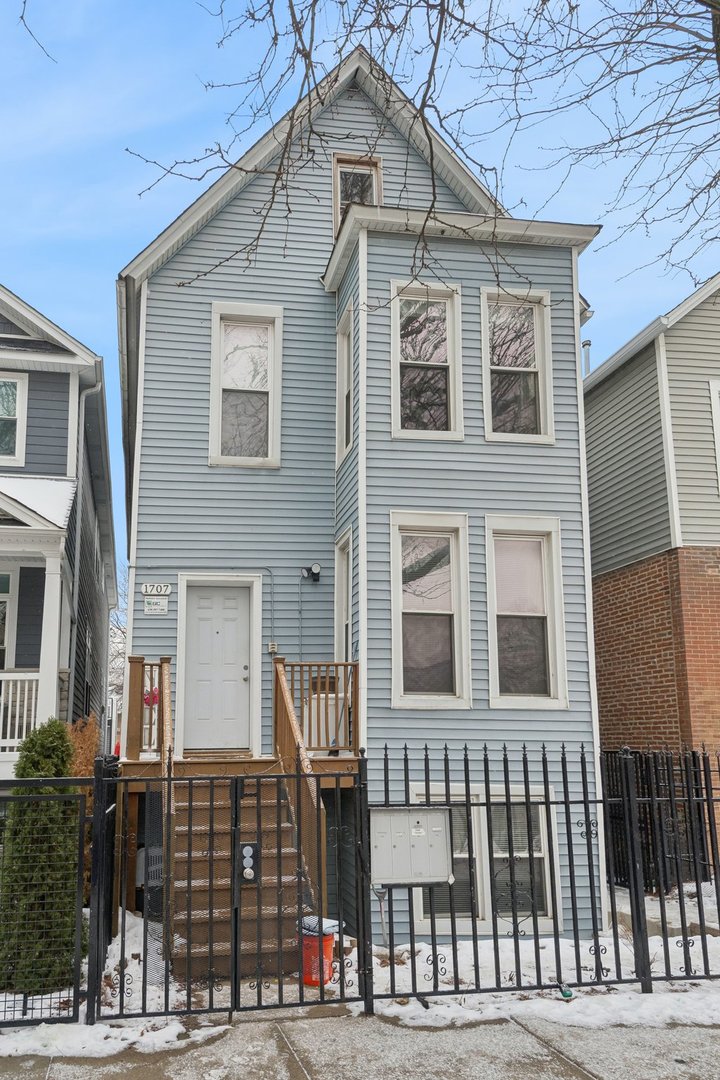 1707 N WASHTENAW Avenue, Chicago, IL