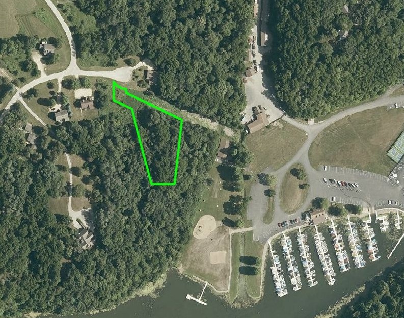 2 Waterford Drive, Galena, IL