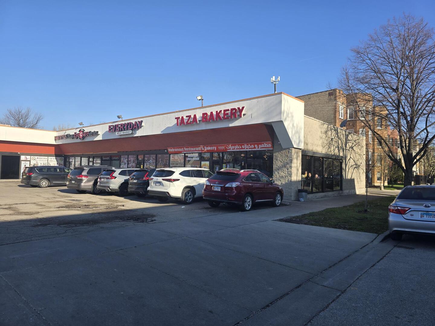 3102 W Devon Avenue, Chicago, IL