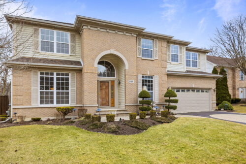 565 Prescott Lane, Gurnee, IL