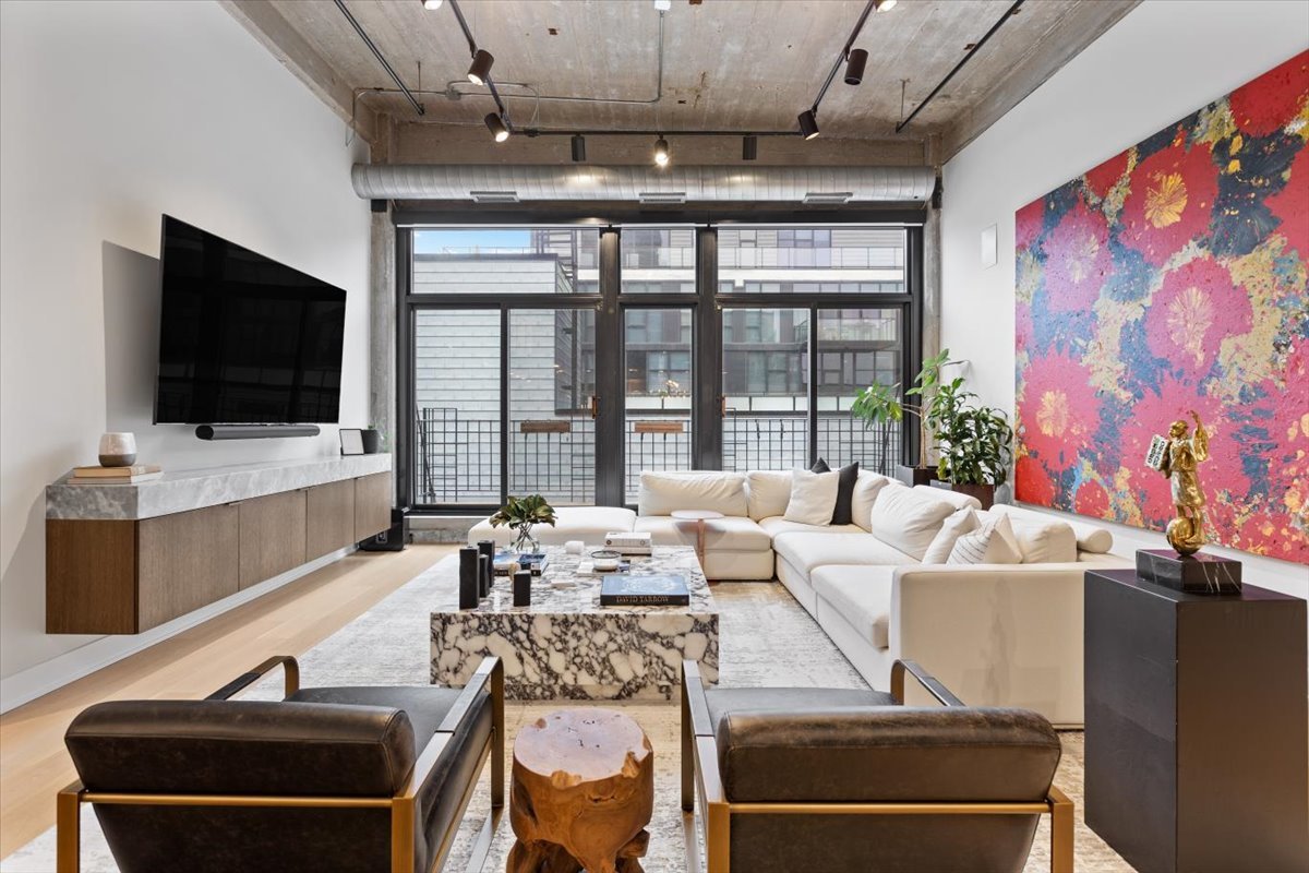 850 W Adams Street #7E, Chicago, IL