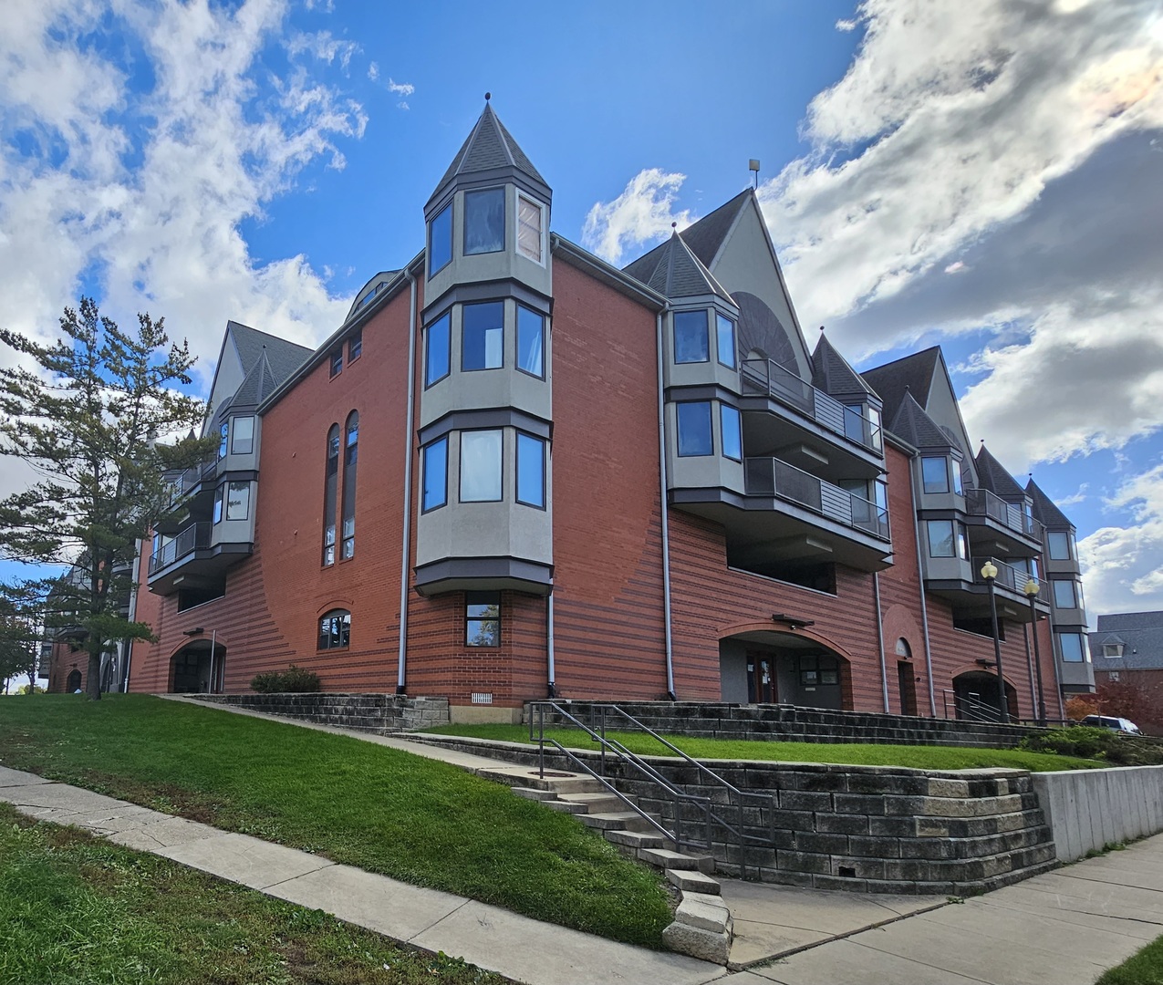 1806 S Cottage Grove Avenue #113, Urbana, IL