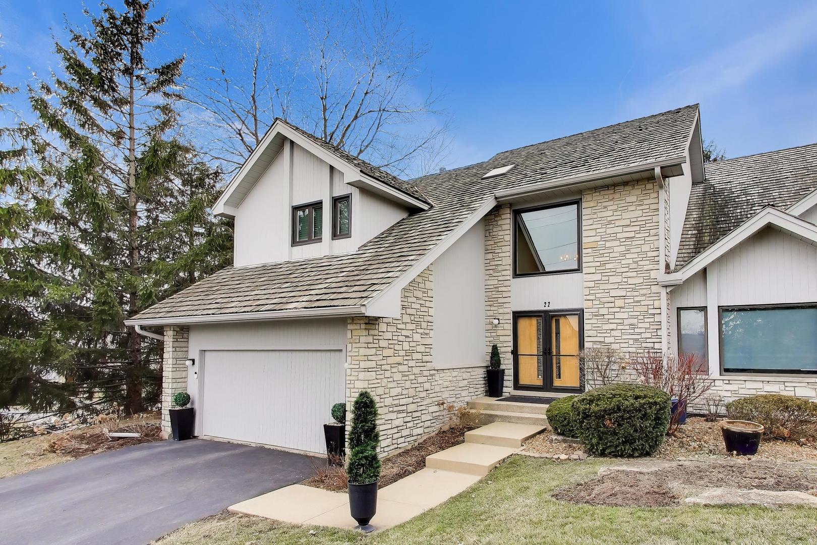 22 Rodeo Drive, Burr Ridge, IL