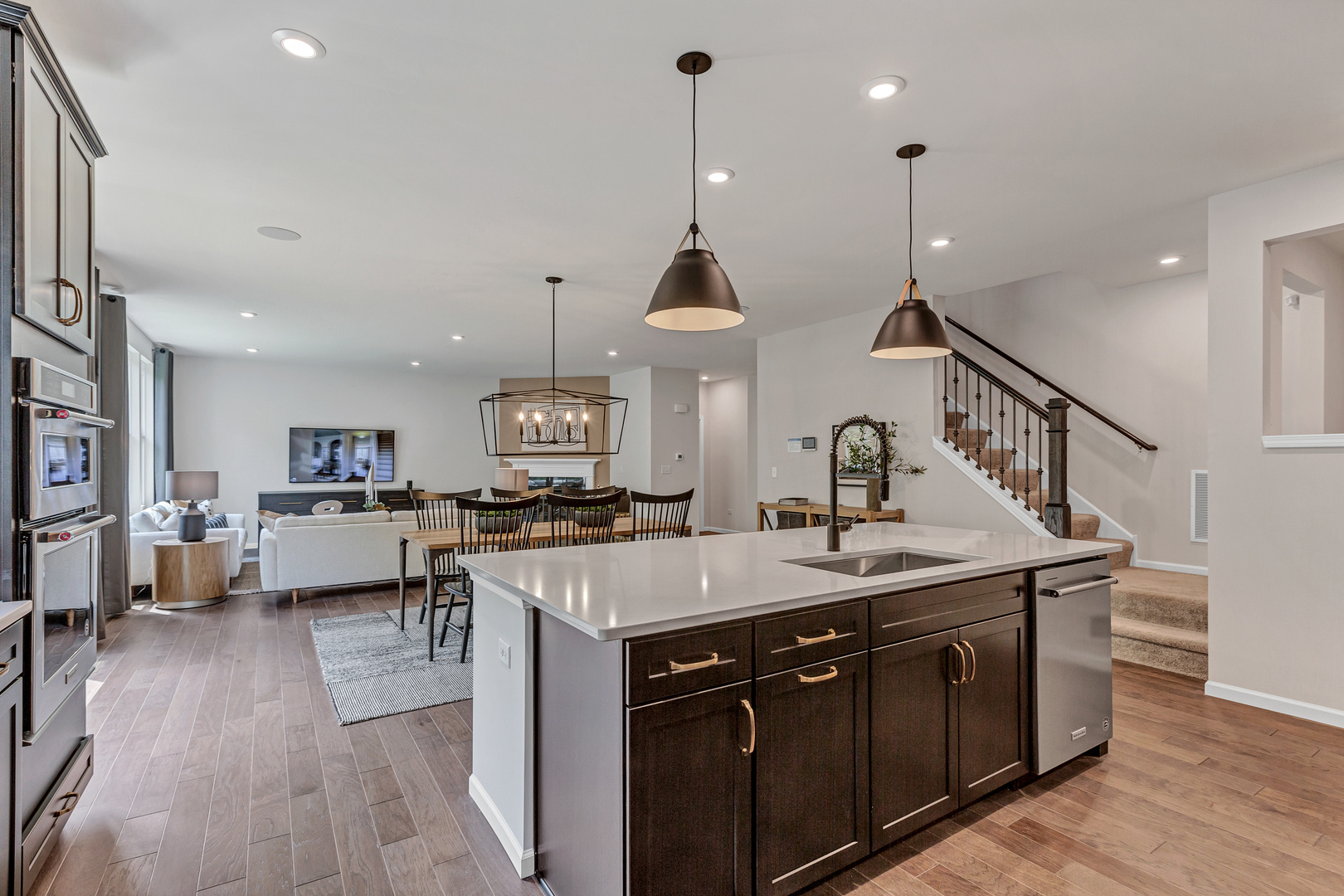 2804 Mia Road, Aurora, IL