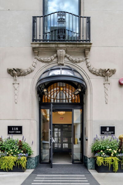 118 E ERIE Street #28F, Chicago, IL