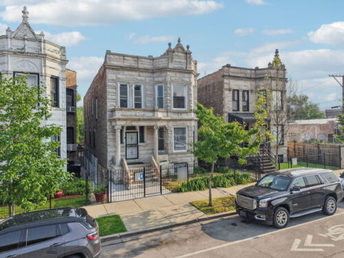 3220 W Polk Street #1, Chicago, IL