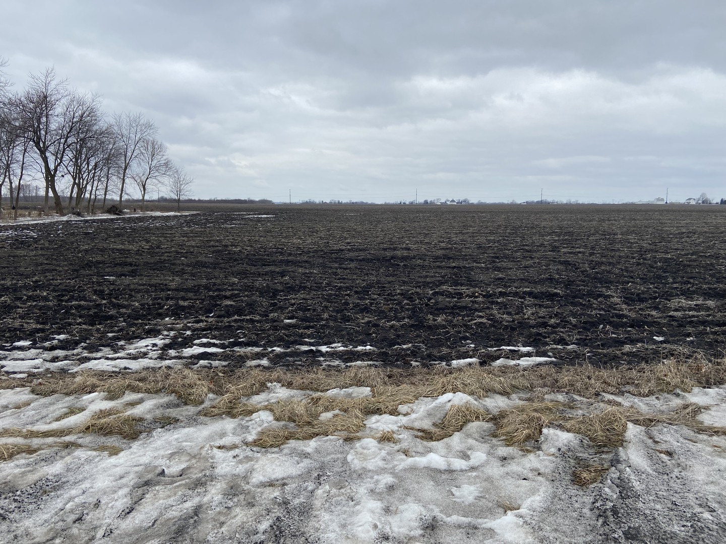 28200 S Lagrange Highway, Peotone, IL