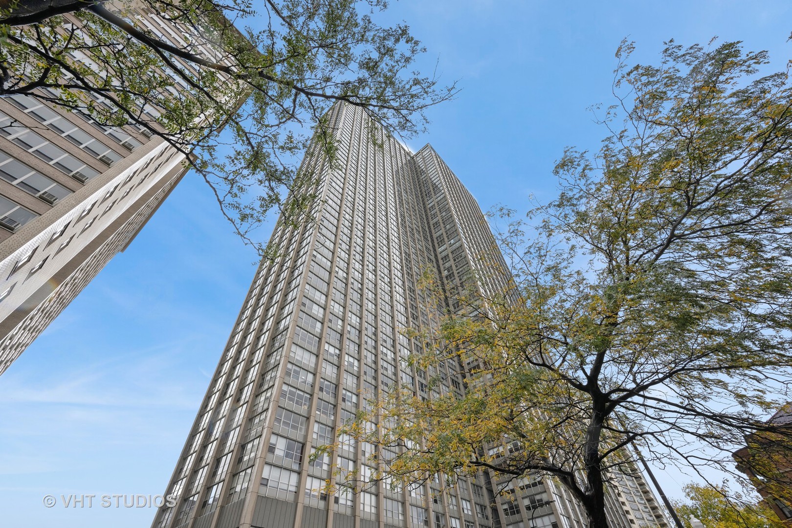 655 W IRVING PARK Road #5413, Chicago, IL