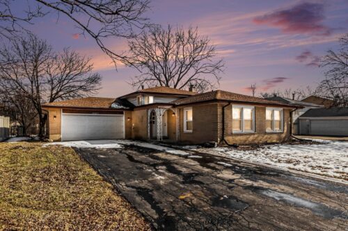 18103 Cherrywood Lane, Homewood, IL