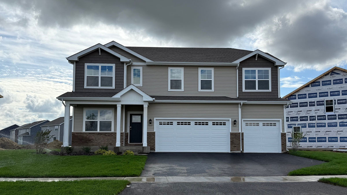 1440 Vintage Drive, Oswego, IL