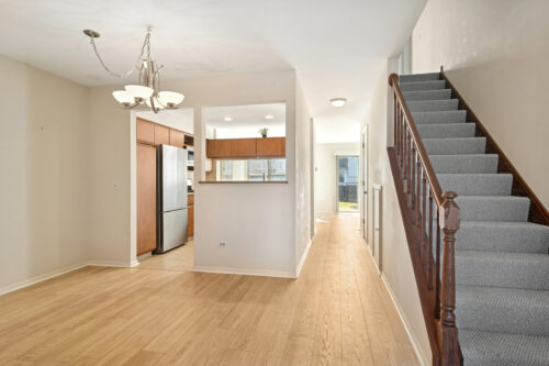 988 Ridgefield Lane, Wheeling, IL