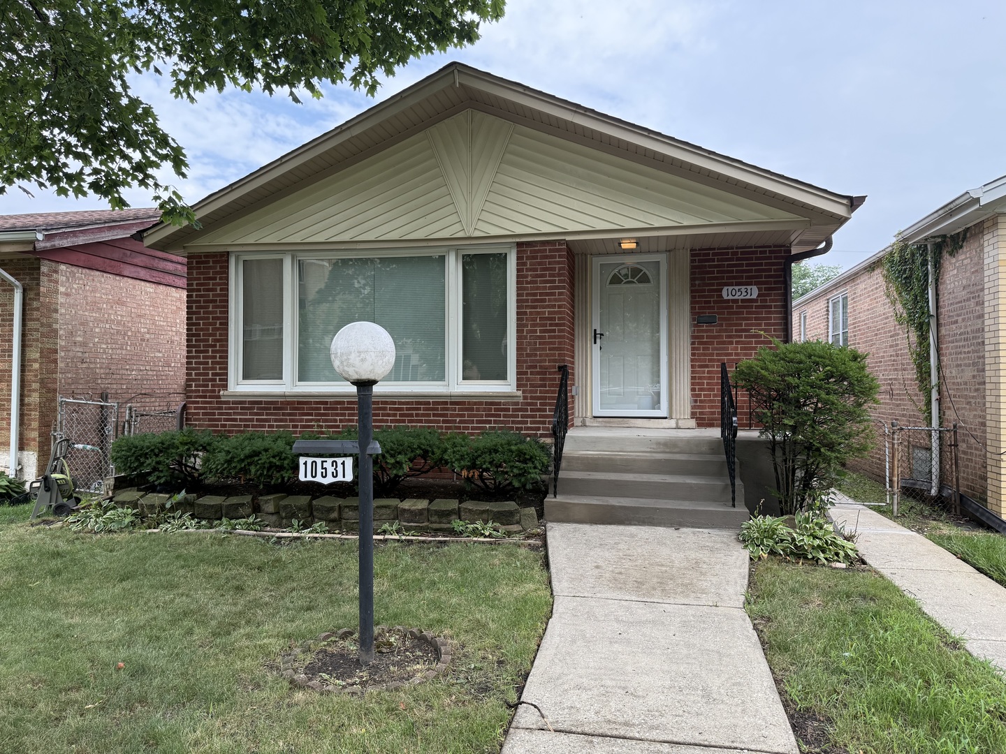 10531 S Morgan Street, Chicago, IL