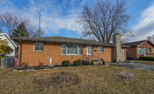 260 W Country Court, Bourbonnais, IL