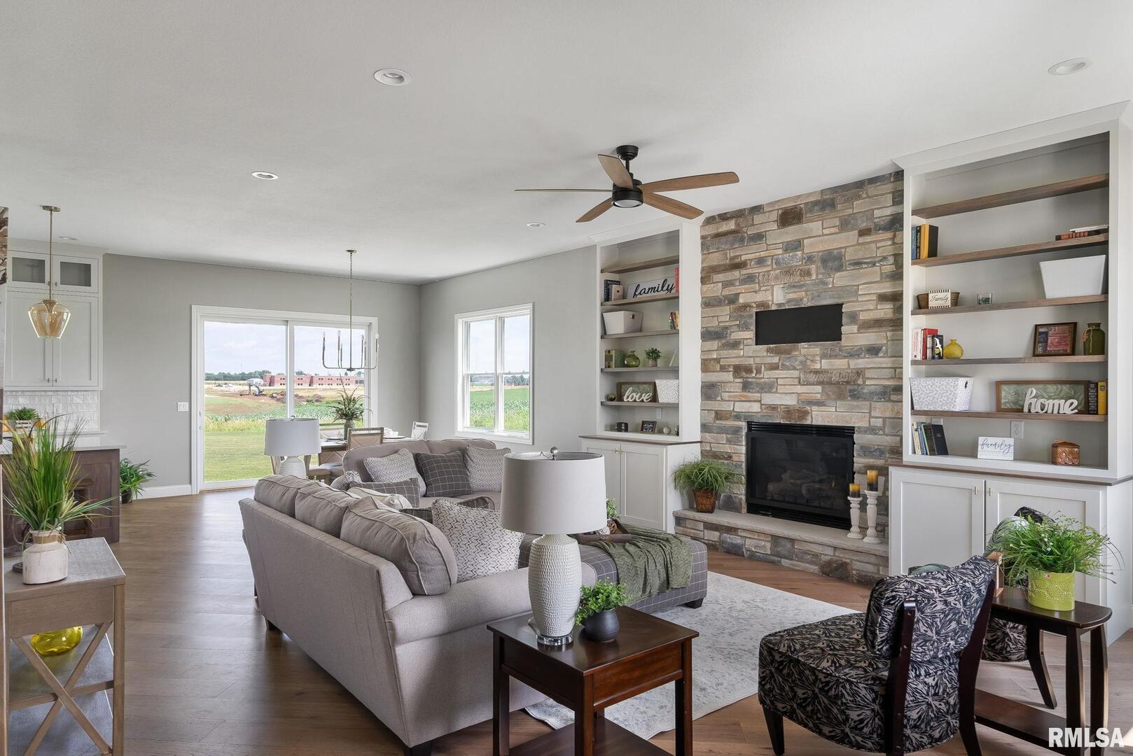 6654 Meghan Avenue, Bettendorf, IA