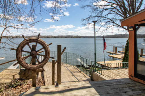 25289 White Owl Lane, Hudson, IL