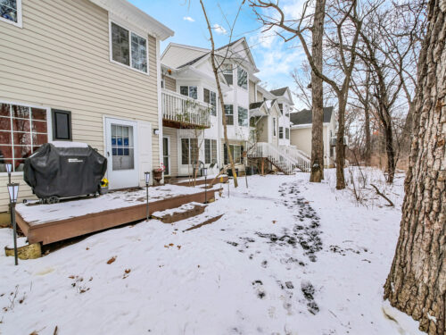 249 W Whispering Oaks Lane, Round Lake, IL