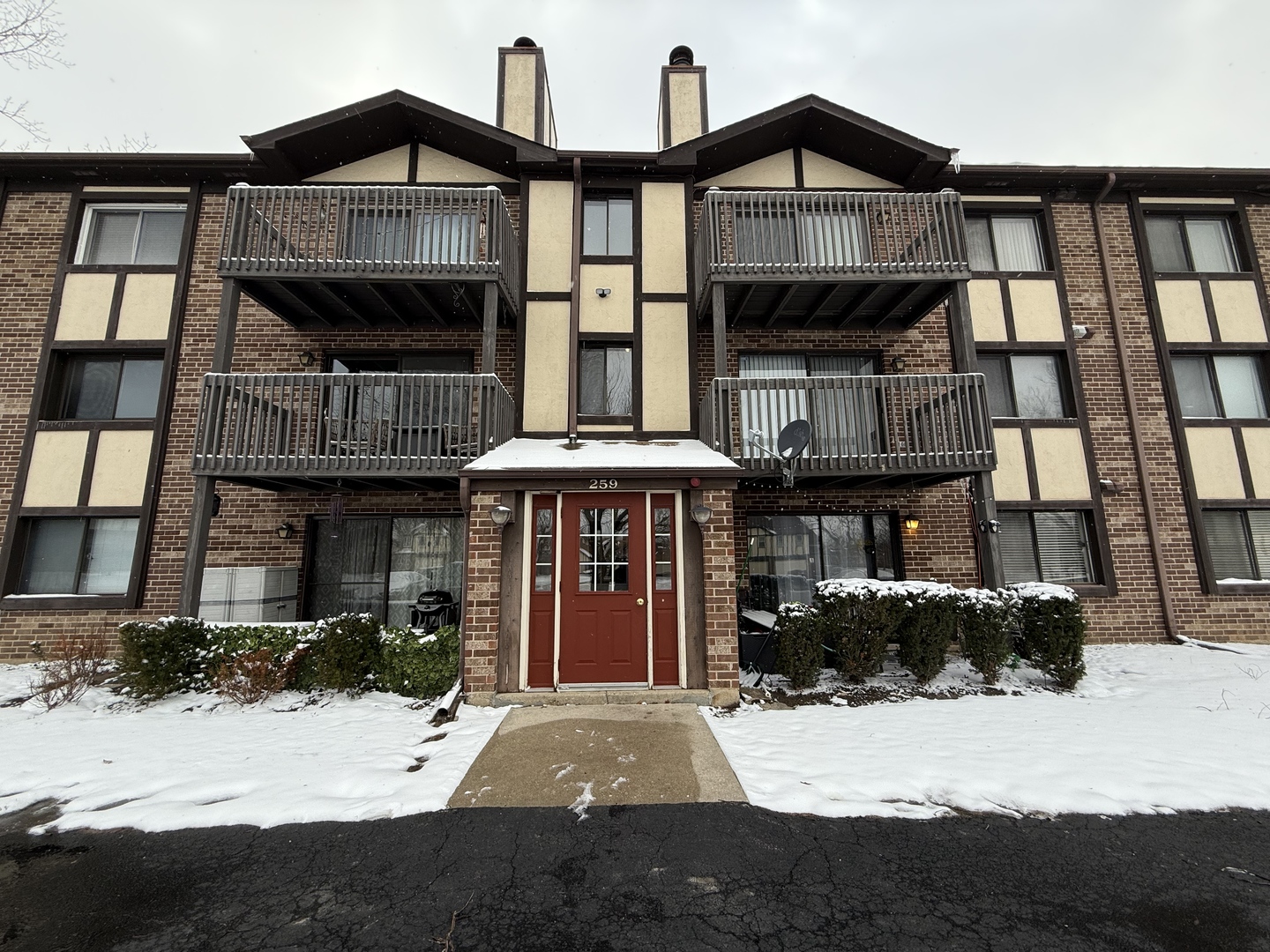259 Stoneybrook Lane #2B, Bloomingdale, IL