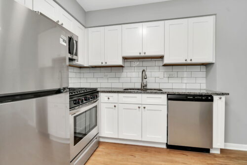 909 Plainfield Road #12, Darien, IL