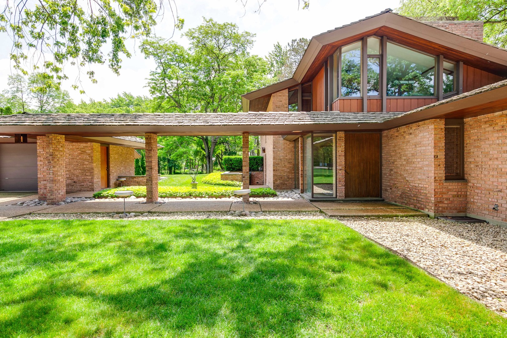 1200 Regency Lane, Lake Forest, IL
