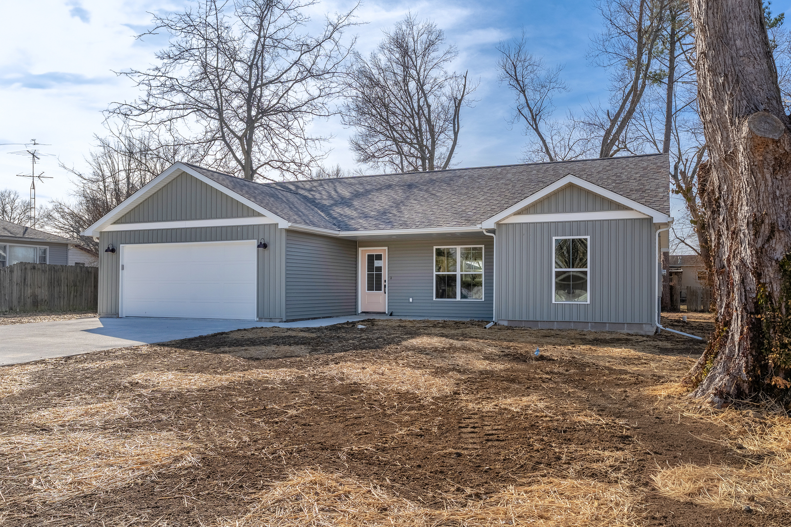 1200 S Vicksburg Street, Marion, IL