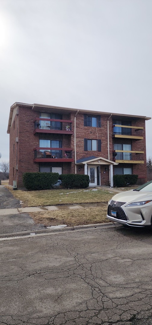 4561 Heartland Drive #3F, Richton Park, IL
