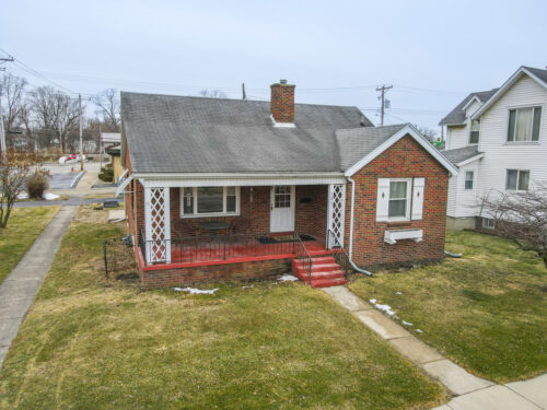335 E Oak Street, Watseka, IL